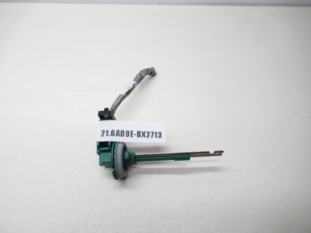 2012-2018 AUDI A6 Temperature Sensor 4H0907543 OEM