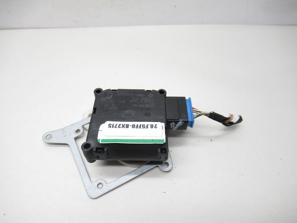 2004-2010 Audi A8 Quattro Climate Control Servo Motor Actuator 0132801369 OEM