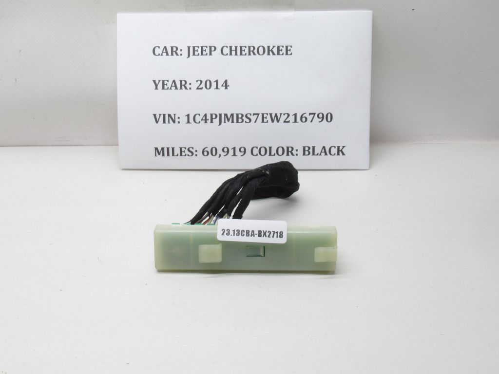 14-18 Jeep Cherokee Dash Connectivity Fuse Relay Control Sensor 5-2138685-5 OEM