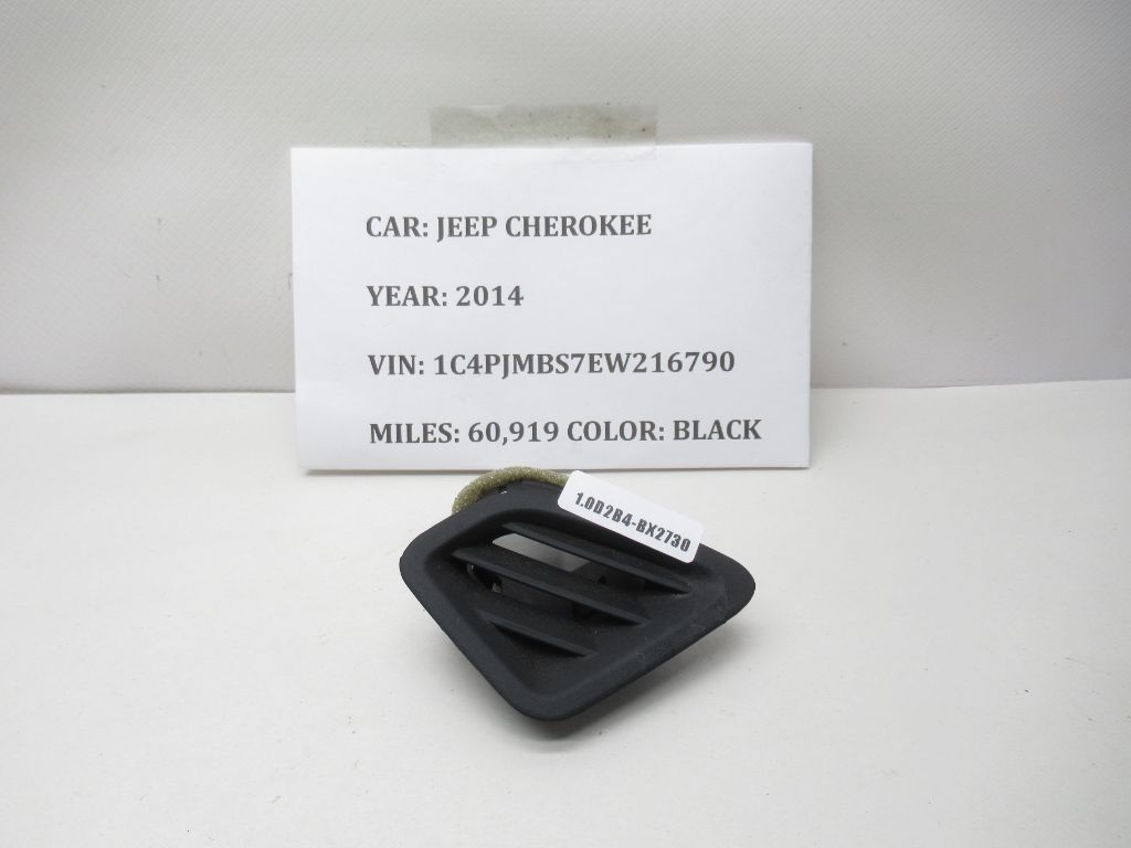 2014 - 2021 Jeep Cherokee Front Right Air Vent Window Defroster 1ZW32TRMAC OEM