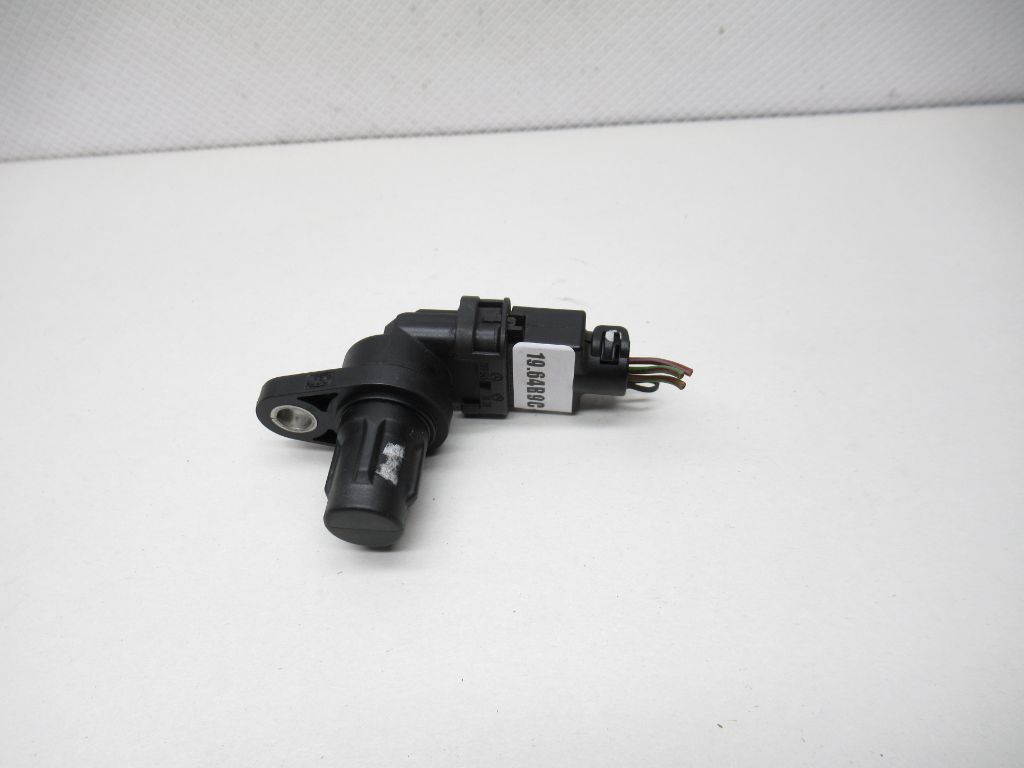 2003 - 2006 Mercedes-Benz E500 Camshaft Position Sensor A0041539628 OEM