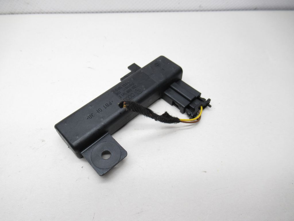 2004-2010 Audi A8 Quattro Keyless Entry Module Computer 3D0909141E OEM