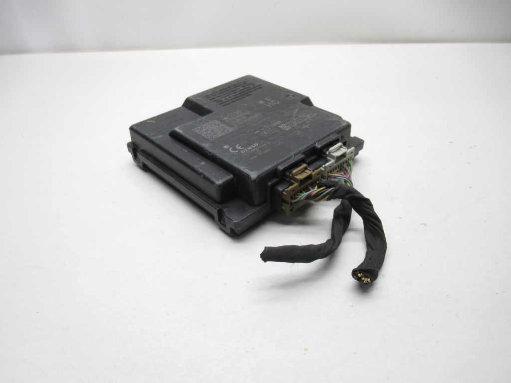 2016-2018 Chevrolet Malibu Keyless Entry Control Module  2927-14-1732 OEM