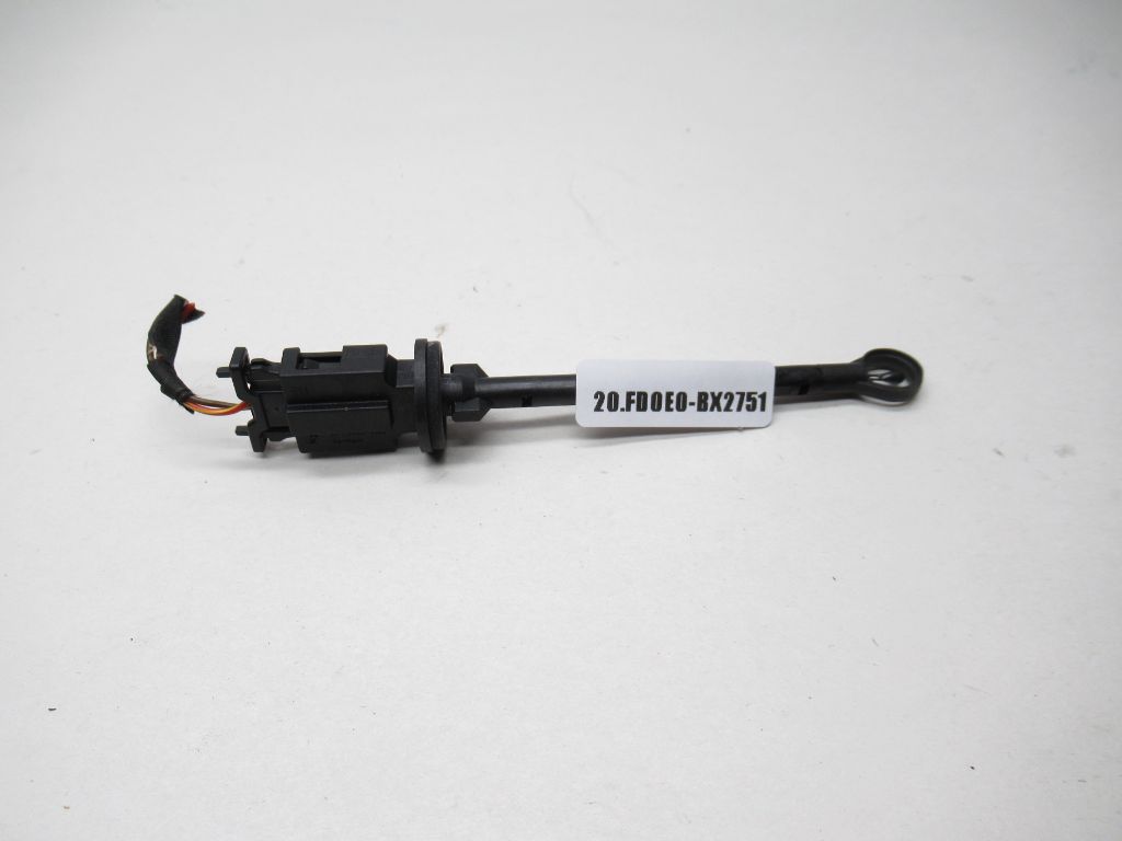 2004-2010 AUDI A8 Temperature Sensor 4E0 820 539 OEM