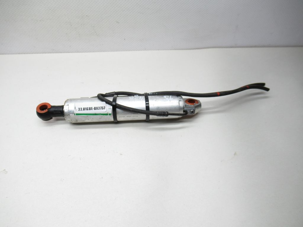 2015 - 2020 BMW M4 440i 428i Rear Right Convertible Roof Ram 71129-064A OEM