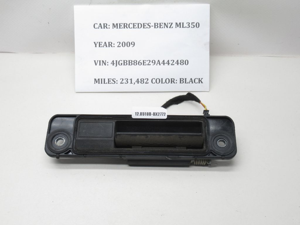 2006-2011 Mercedes ML350 Tailgate Release Handle A1647400493 OEM