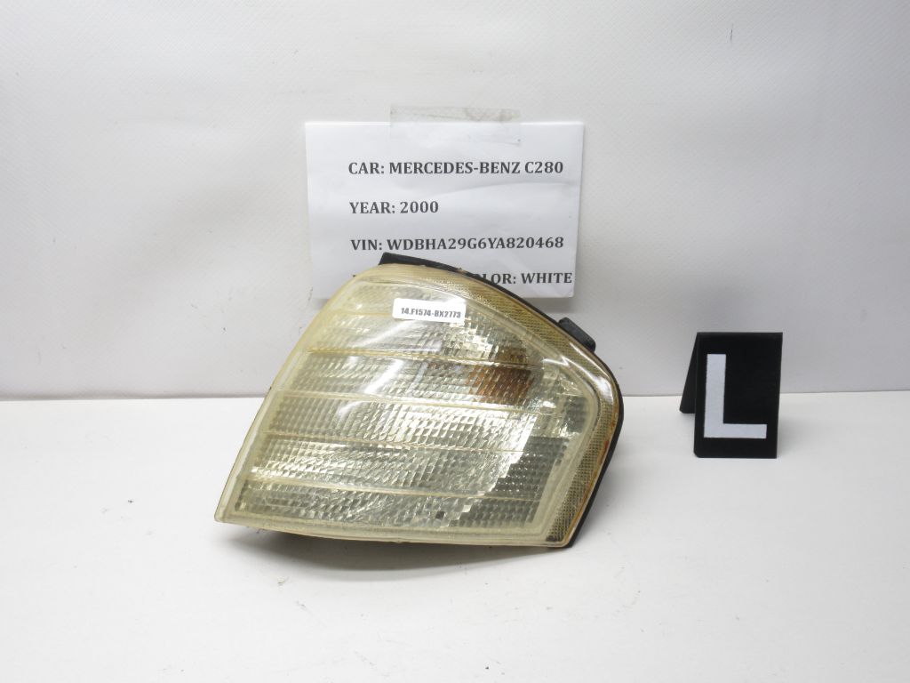 94-00 Mercedes C-Class Left Corner Light Turn Signal Lamp 2028261143 OEM