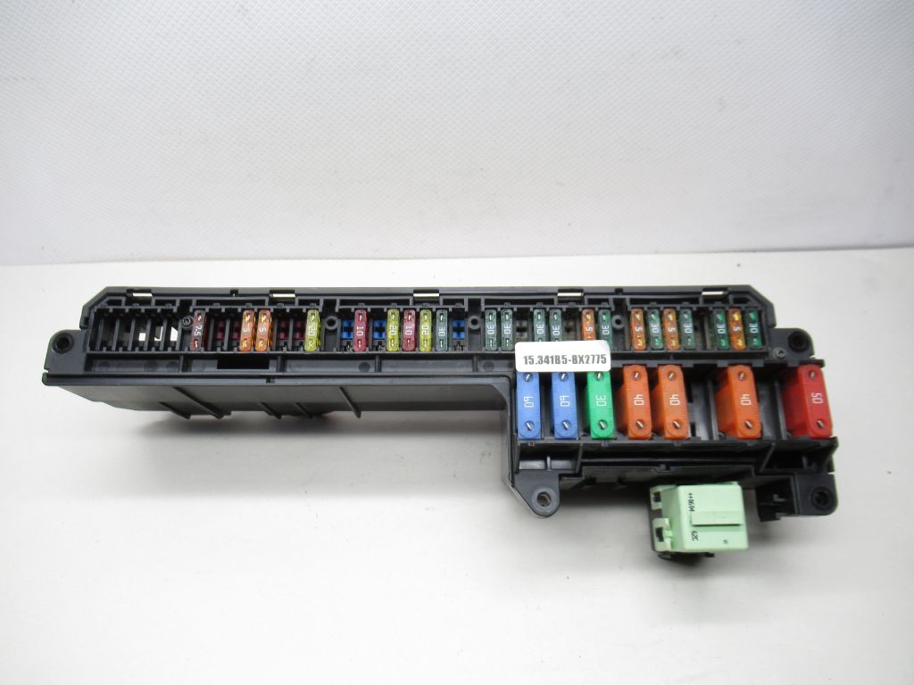 06-07 BMW 530i Engine Fuse Box 6957330 OEM