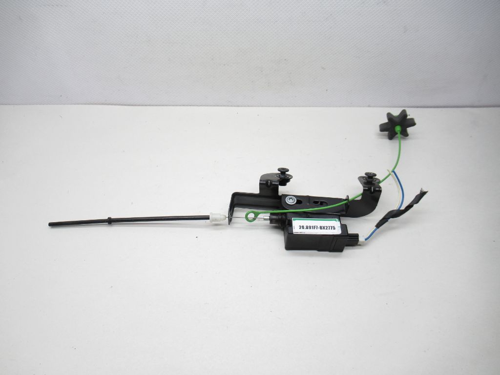 2004-2007 BMW 525i Gas Fuel Filler Door Release Actuator 67116988089 OEM