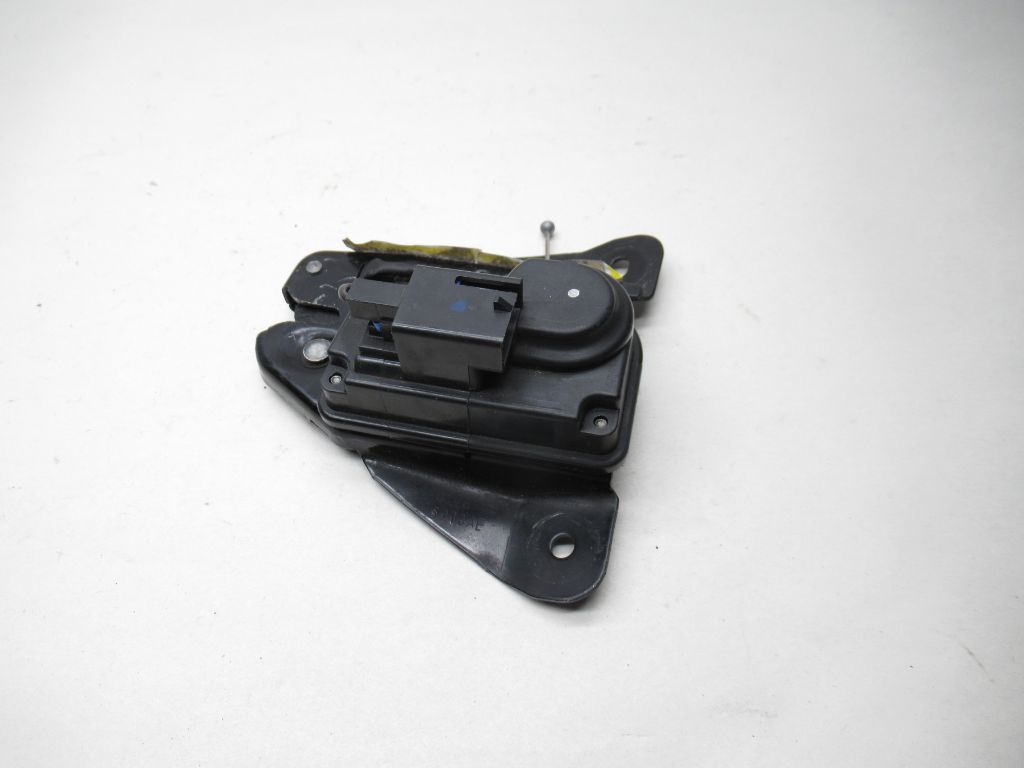 2013-2016 Dodge Dart Trunk Lid Latch Power Lock Release Actuator 4589217AE OEM