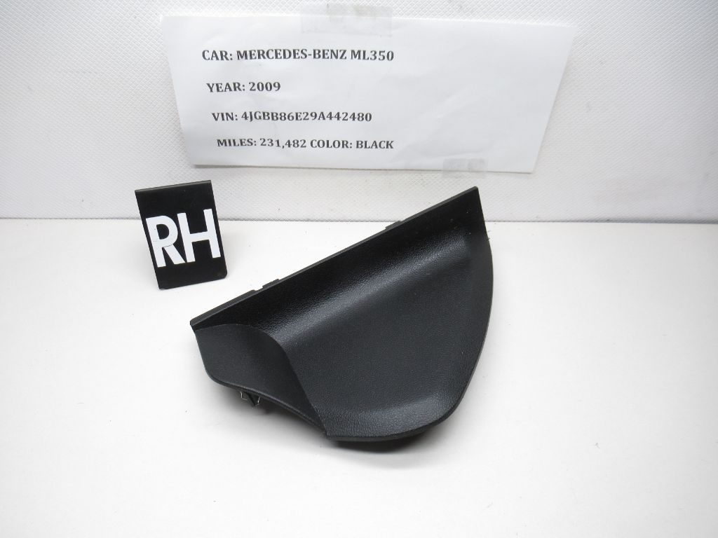 2006-2012 Mercedes-Benz ML350 Dash Right Side End Cap Cover Trim A1646800439 OEM