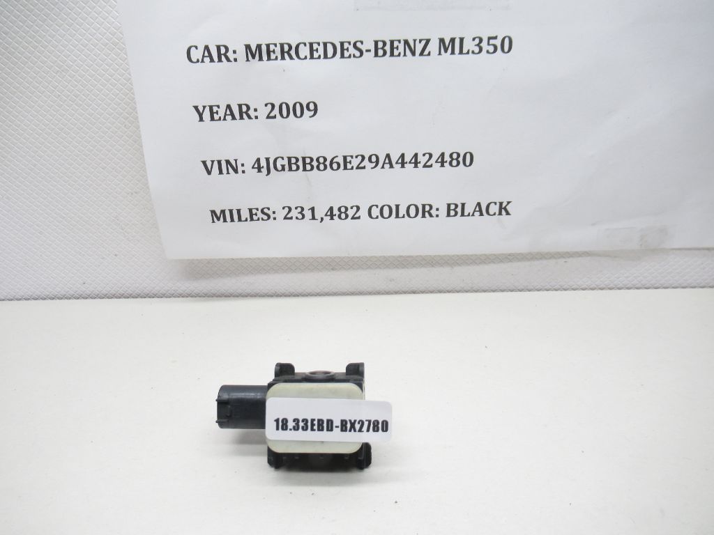 2006 - 2011 Mercedes-Benz ML350 Impact Sensor 0038202926 OEM