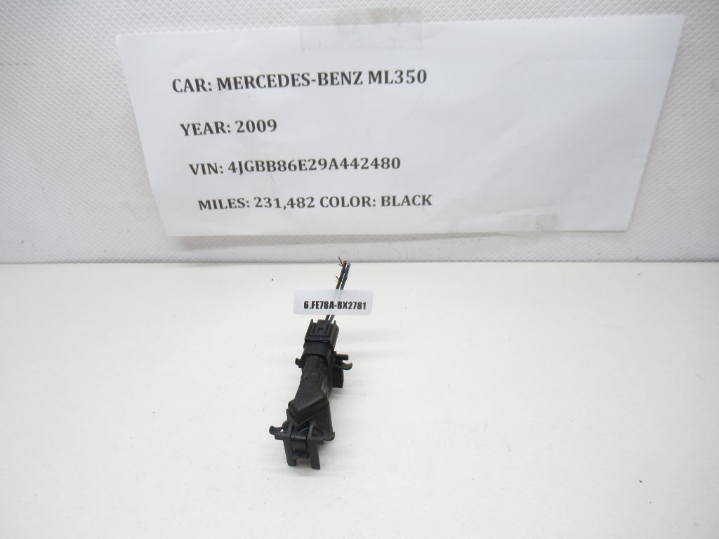 2005-2011 Mercedes-Benz ML350 Hood Latch Sensor 2038219251 OEM