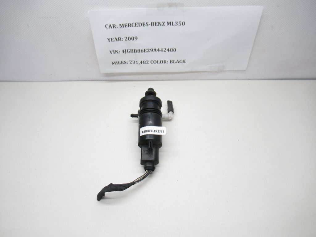 2006-2011 Mercedes-Benz ML350 Windshield Washer Pump A1648690321 OEM