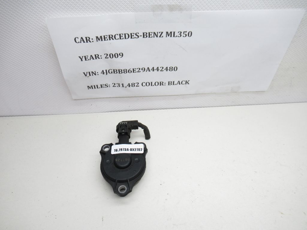 2007 - 2012 Mercedes-Benz ML350 Camshaft Magnetic Sensor A2720510177 OEM