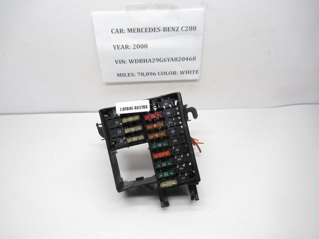 1994-2000 Mercedes-Benz C280  Fuse Box Module Unit A2025455140 OEM