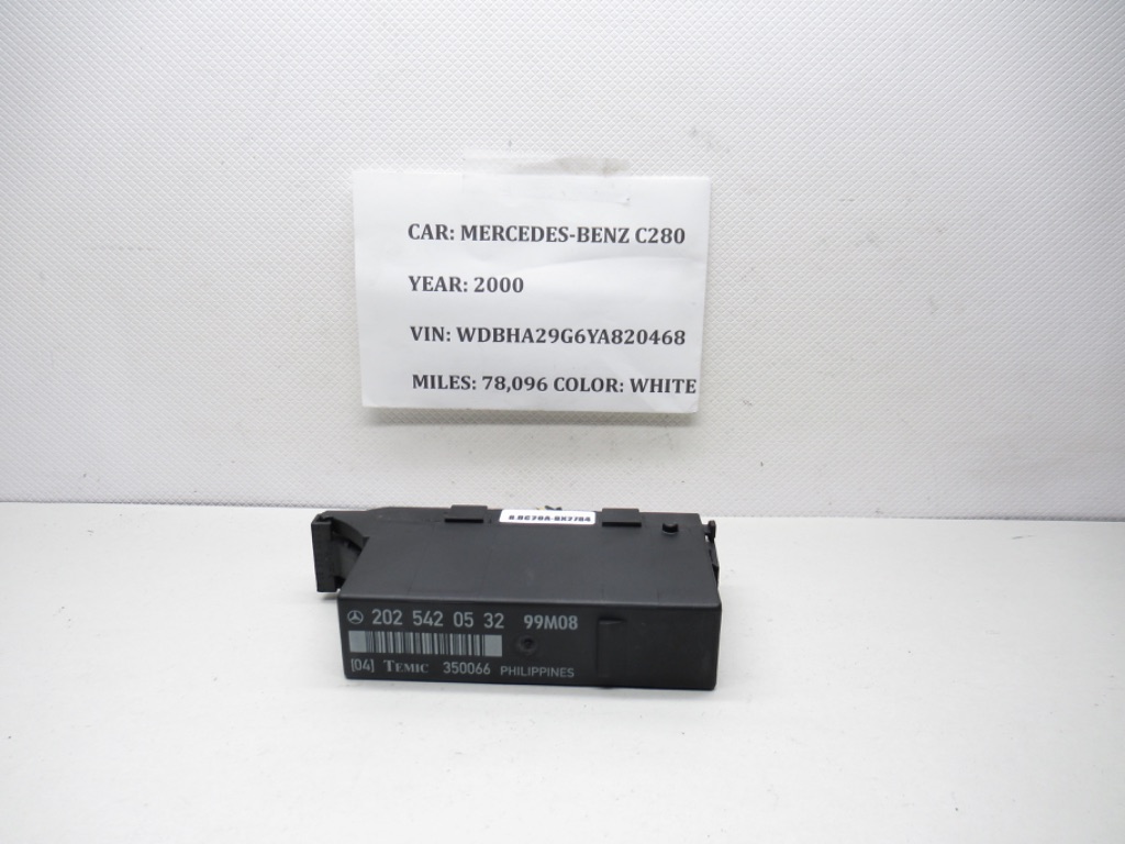 1994-2000 Mercedes Benz C280 Headlight Lamp Relay Control Module 2025420532 OEM