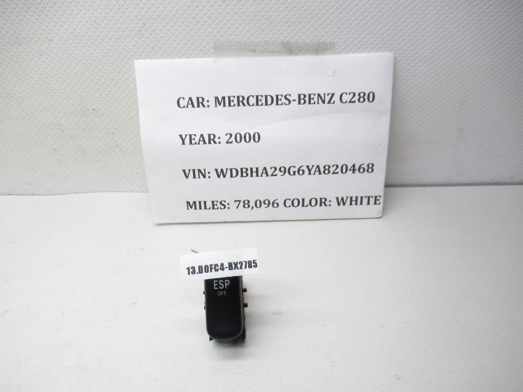 96-00 Mercedes Benz C280 ESP Off Button Switch 21082135 OEM