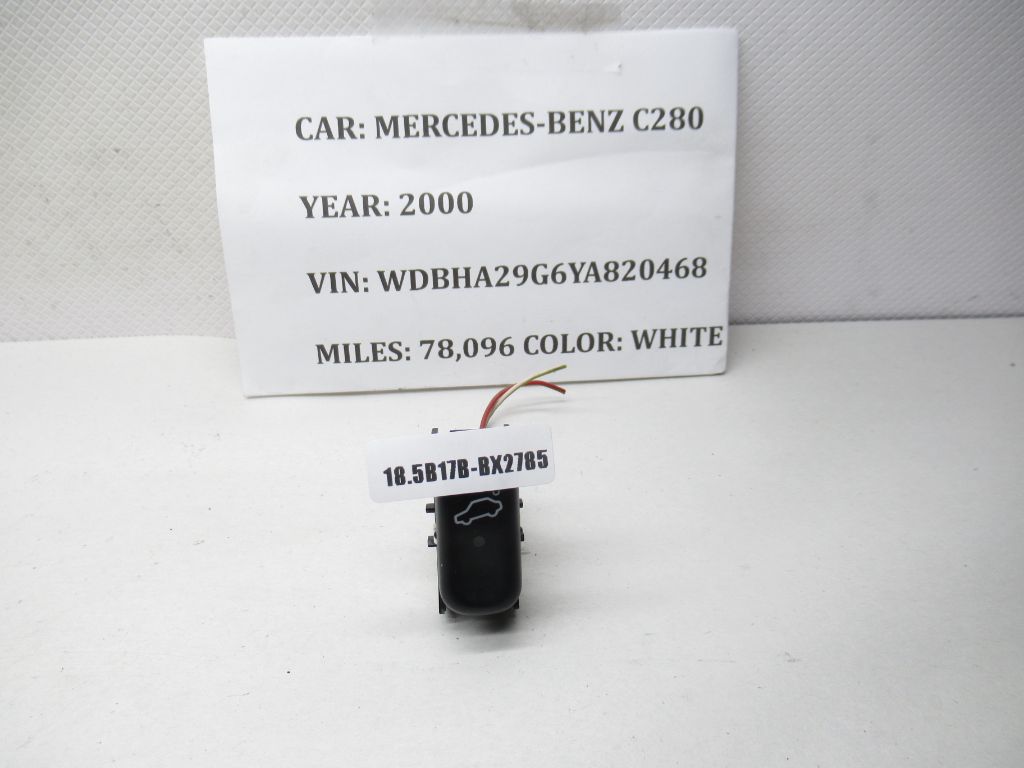 98-00 Mercedes-Benz C280 Anti Theft Tow Away Switch Button 2108205910 OEM