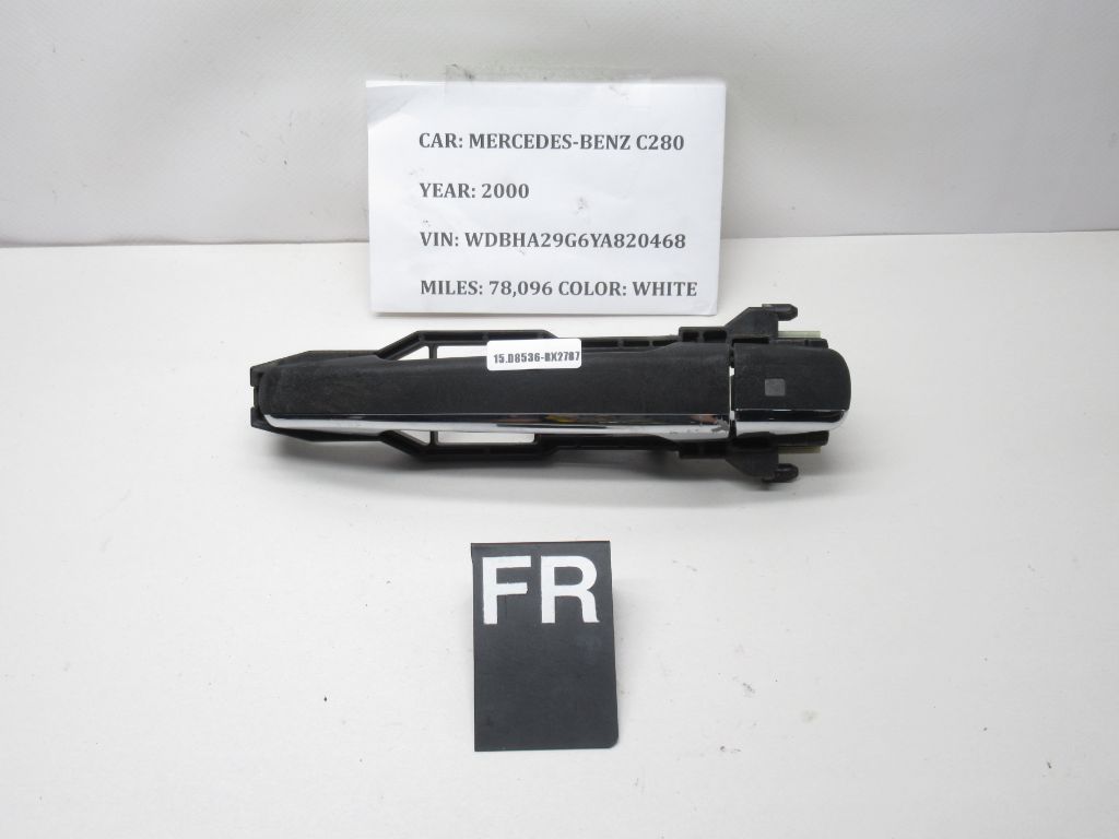 94-00 Mercedes-Benz C280 Front Right Side Exterior Door Handle 202-760-10-70 OEM