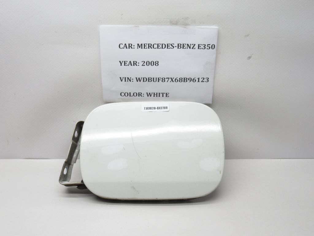 03-09 Mercedes E350 E550 Sedan Fuel Gas Tank Lid Door W/ Cap A2105849717 OEM