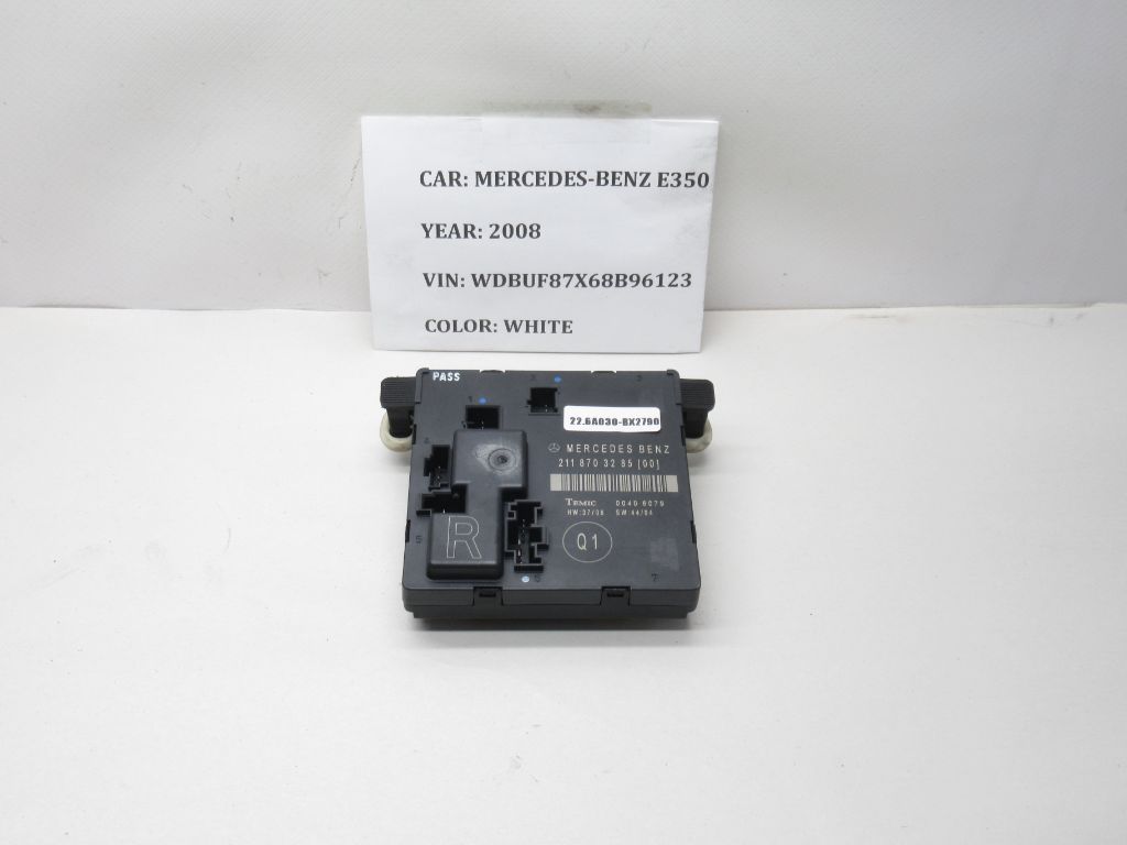 2006-2009 Mercedes E350 Rear Right Door Control Module A2118703285 OEM