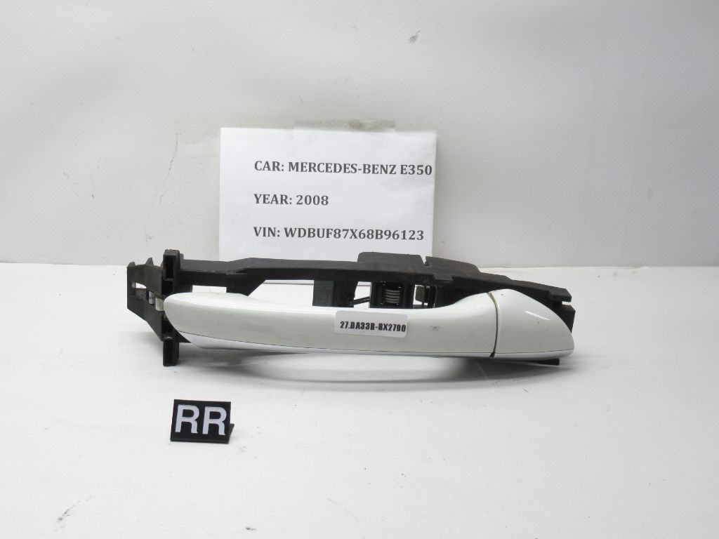 06-09 Mercedes E350 Rear Right Exterior Door Handle A2117601070 OEM