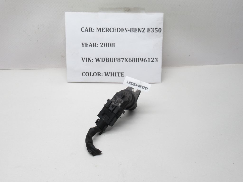 2006-2009 Mercedes-Benz E350 Camshaft Position Sensor A0041539628 OEM