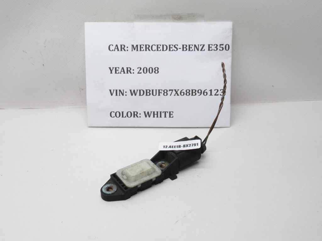 2006 - 2009 Mercedes-Benz E350 Impact Sensor 0028201326 OEM