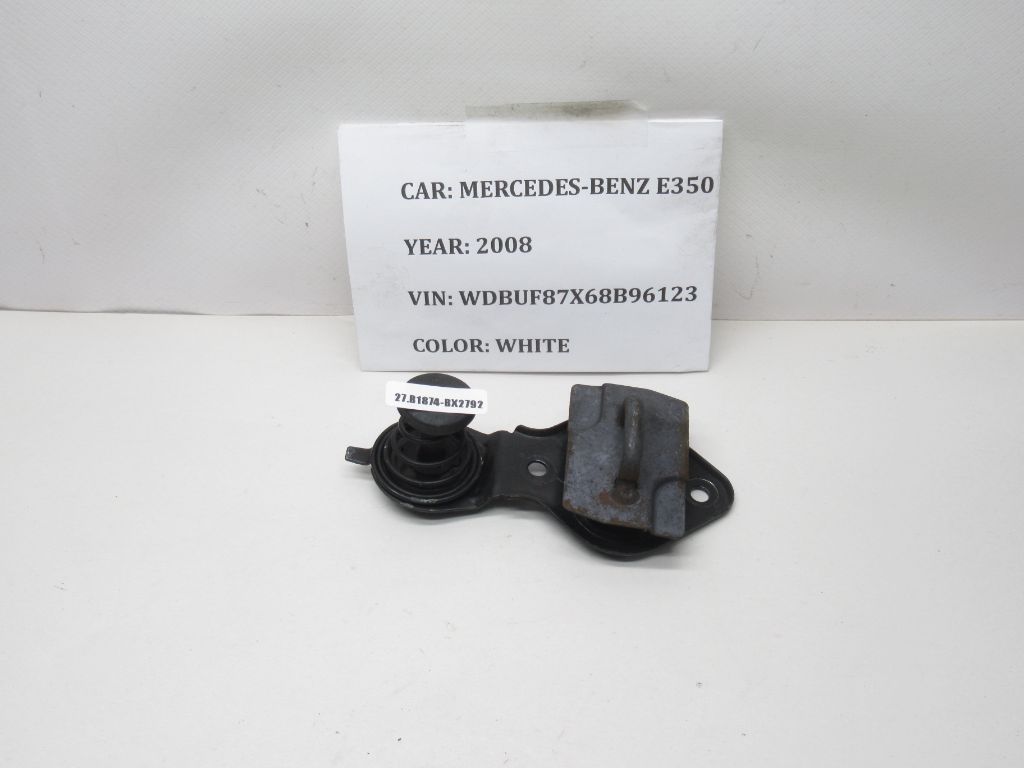 03-09 Mercedes E350 Front LH/RH Hood Latch Lock Catch Striker A2118800360 OEM