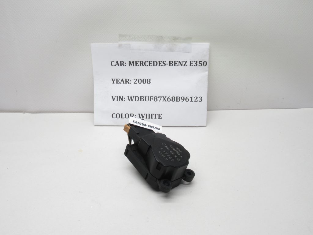 2006-2009 Mercedes-Benz E350 A/C Heater Actuator Motor A2038201642 OEM