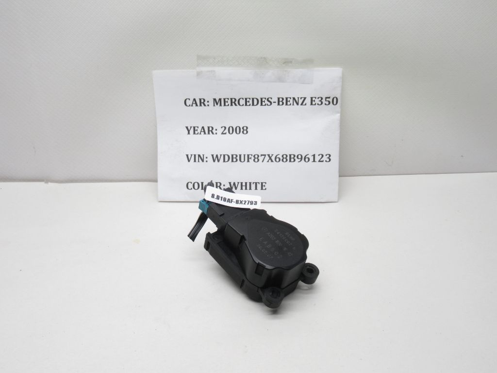 2006-2009 Mercedes-Benz E350 A/C Heater Actuator Motor A2038201642 OEM