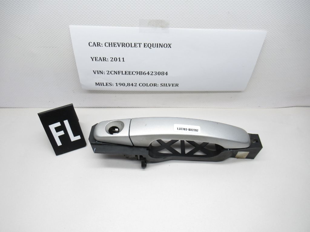 2010-2016 Chevrolet Equinox Front Left Side Exterior Door Handle 15786205 OEM