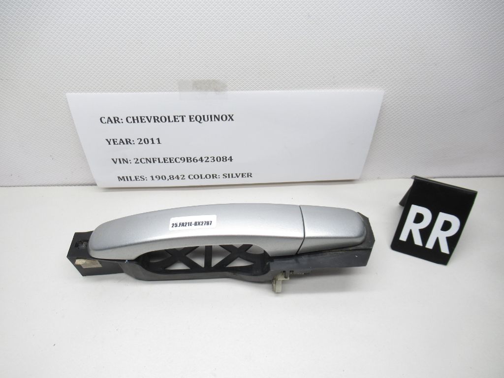 2010-2017 Chevrolet Equinox Right Rear Door Exterior Handle 15786204 OEM