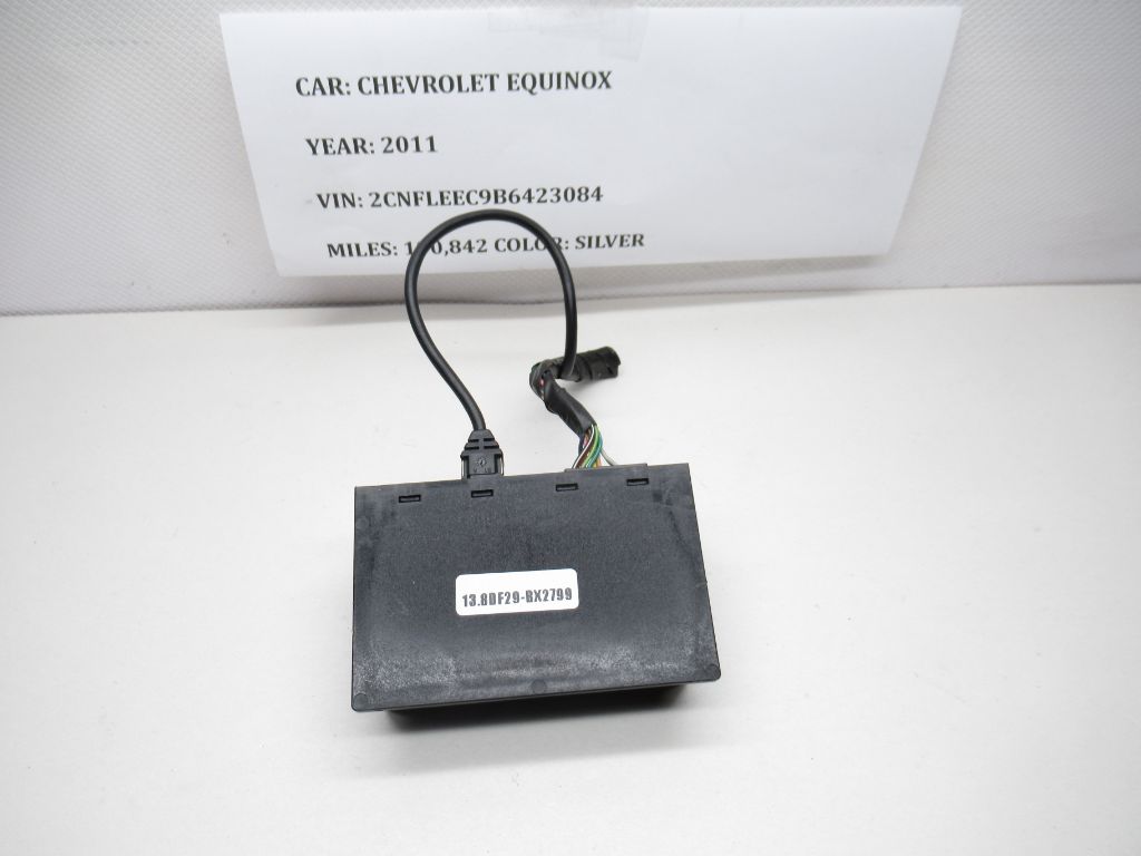 2010-2013 Chevrolet Equinox Multimedia Interface Computer Module 20985754 OEM