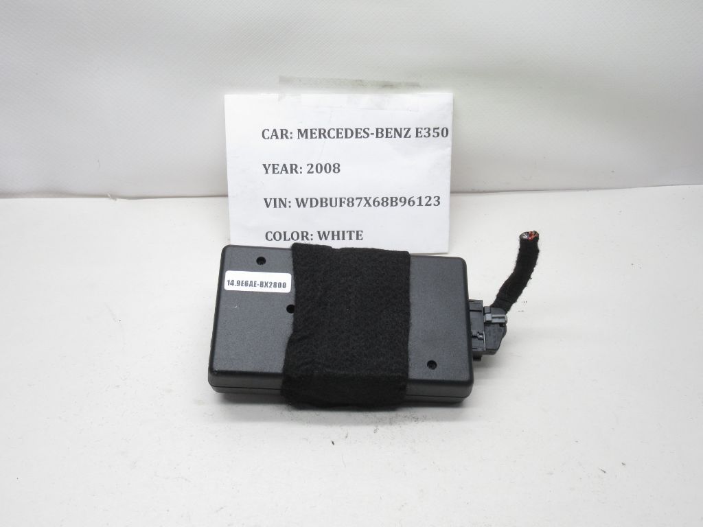 06-08 Mercedes R350 E350 iPod Interface Module B67824252 OEM