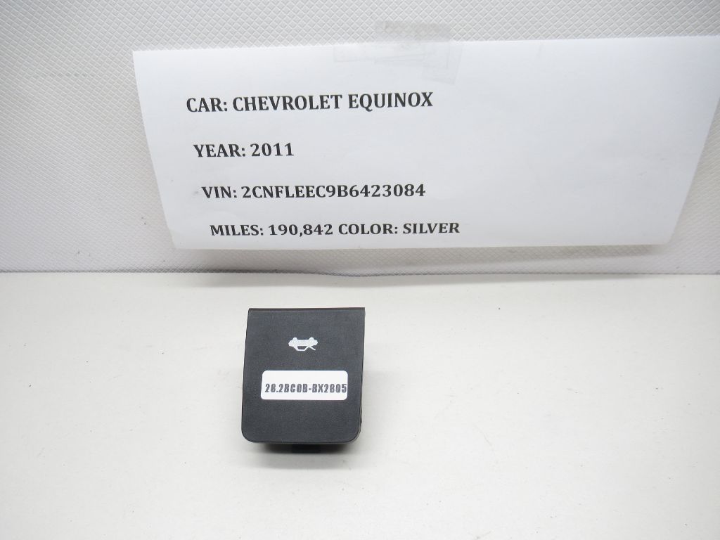 10-17 Chevrolet Equinox Trunk Release Button 25909283 OEM