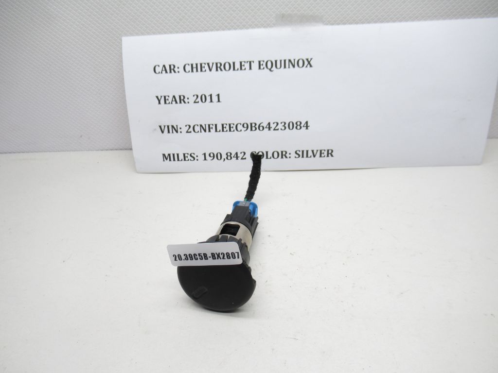 2010-2017 Chevrolet Equinox Cigarette Lighter Socket  25776667 OEM