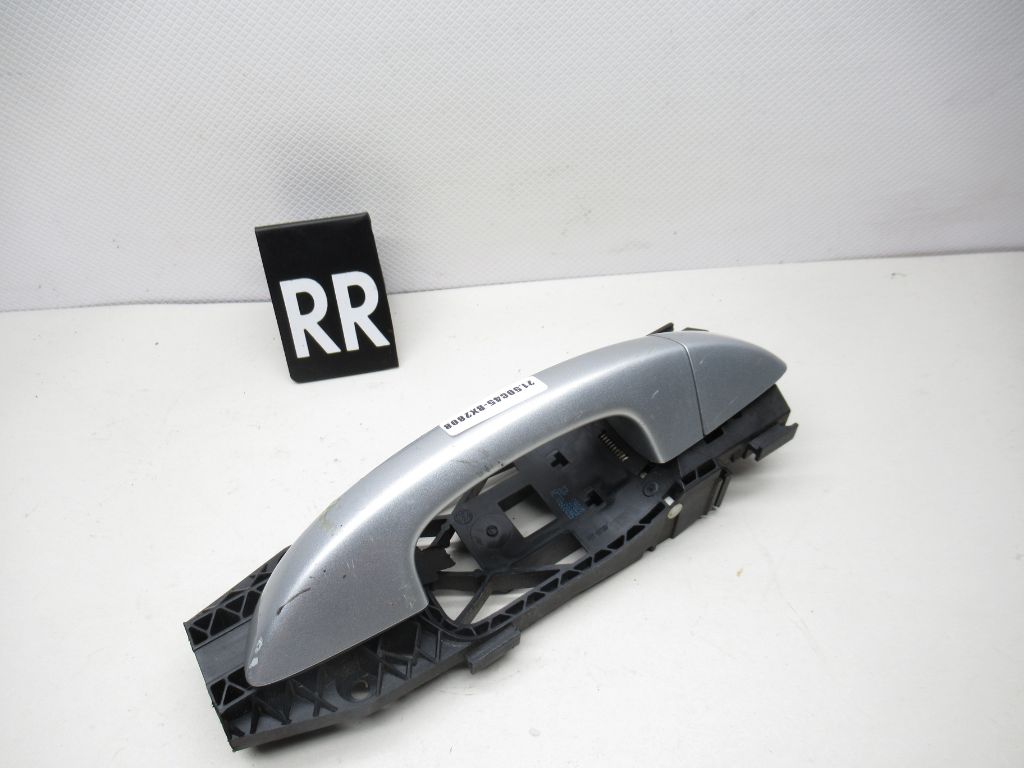 2010-2014 Volkswagen Golf Right Rear Exterior Door Handle 5N0839885H OEM