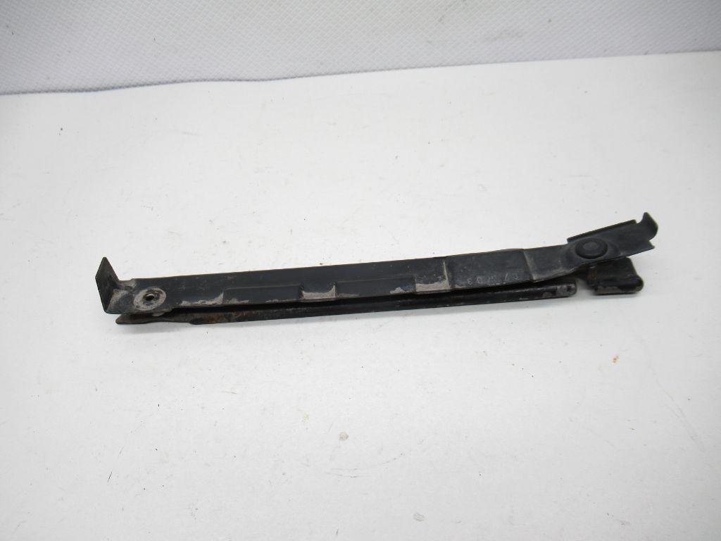 2006-09 Mercedes-Benz E350 E550 Front Bumper Bracket  A2118801214 OEM