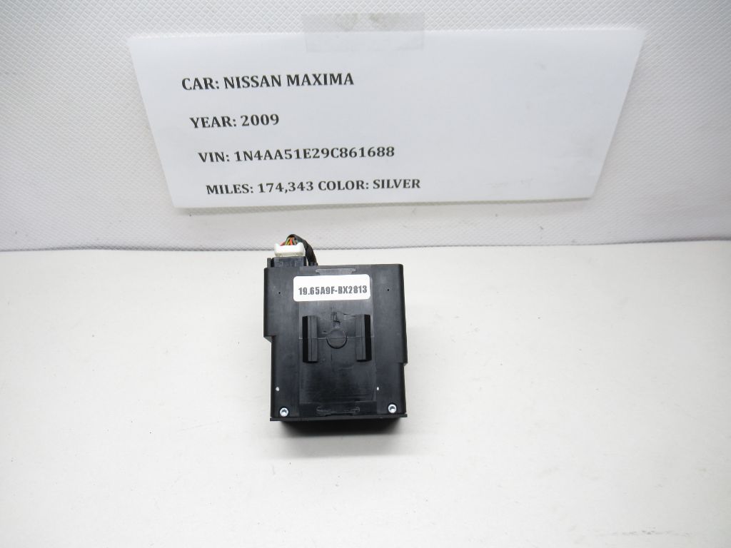 2009-2014 Nissan Maxima Smart Key Slot Control Module 285F59N30A OEM