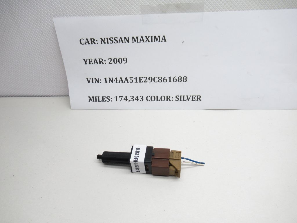 2009-2014 Nissan Maxima Brake Pedal Sensor 25320JN00A OEM