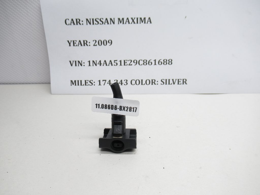 2009-2011 Nissan Maxima Windshield Washer Nozzle 289329N00A OEM
