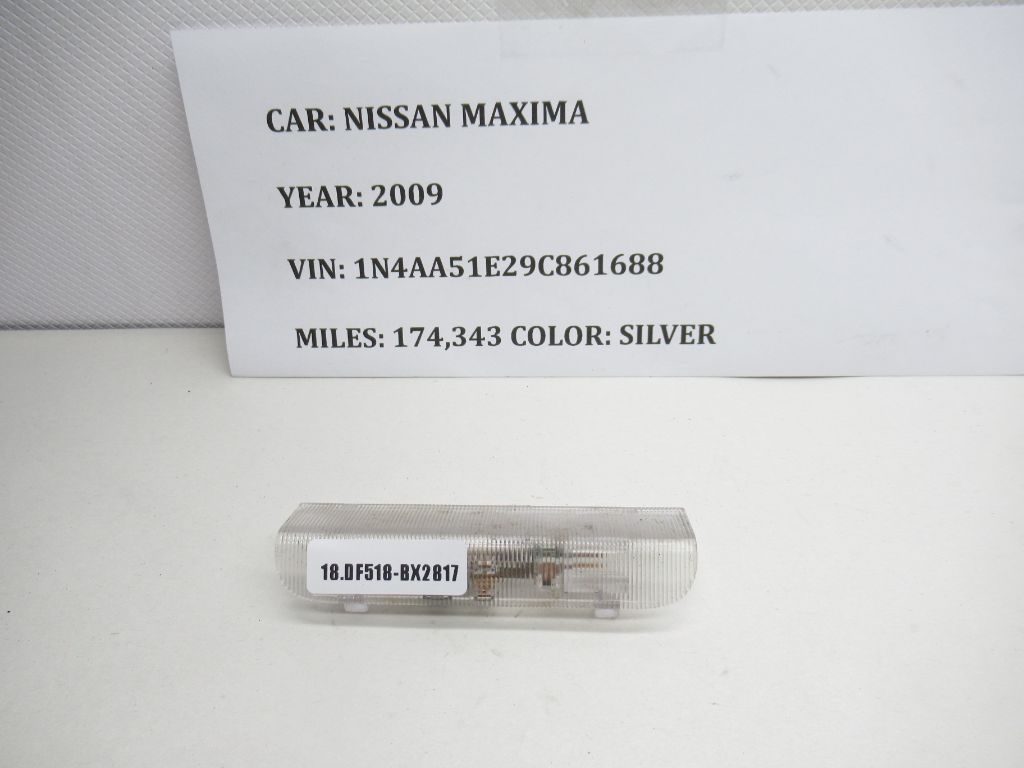 2009-2012 Nissan Maxima Door Courtesy Lamp 26420JA10A OEM