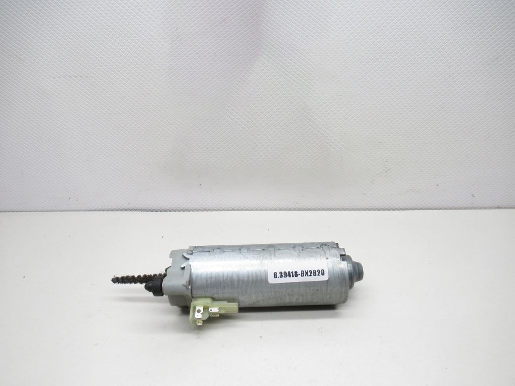 2007-2009 Mercedes E350 Seat Adjustment Motor 0130002625 OEM