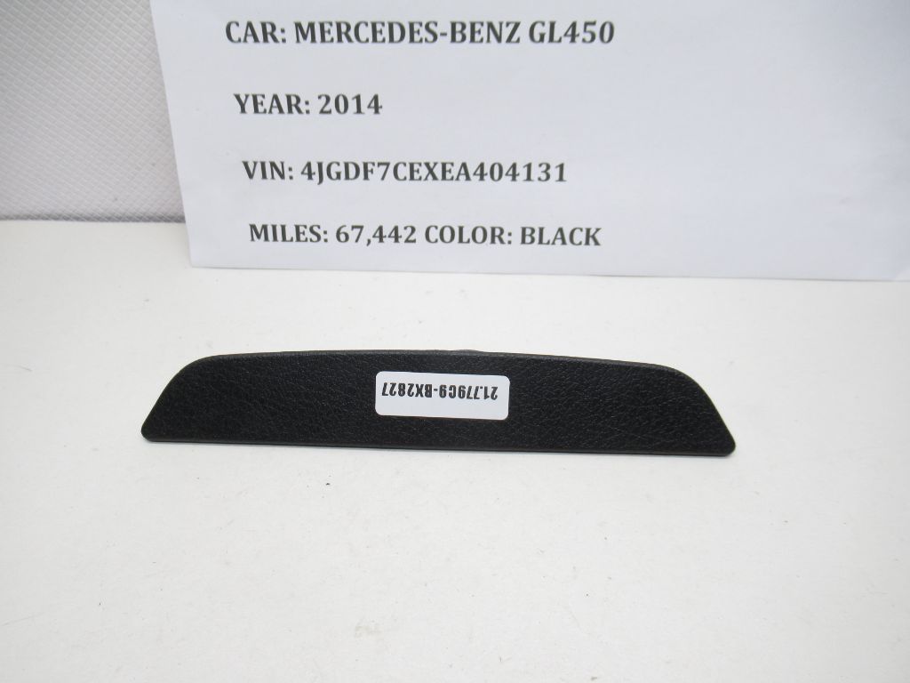 2013-2016 Mercedes-Benz GL450 Door Panel Cover Trim A1667220021 OEM