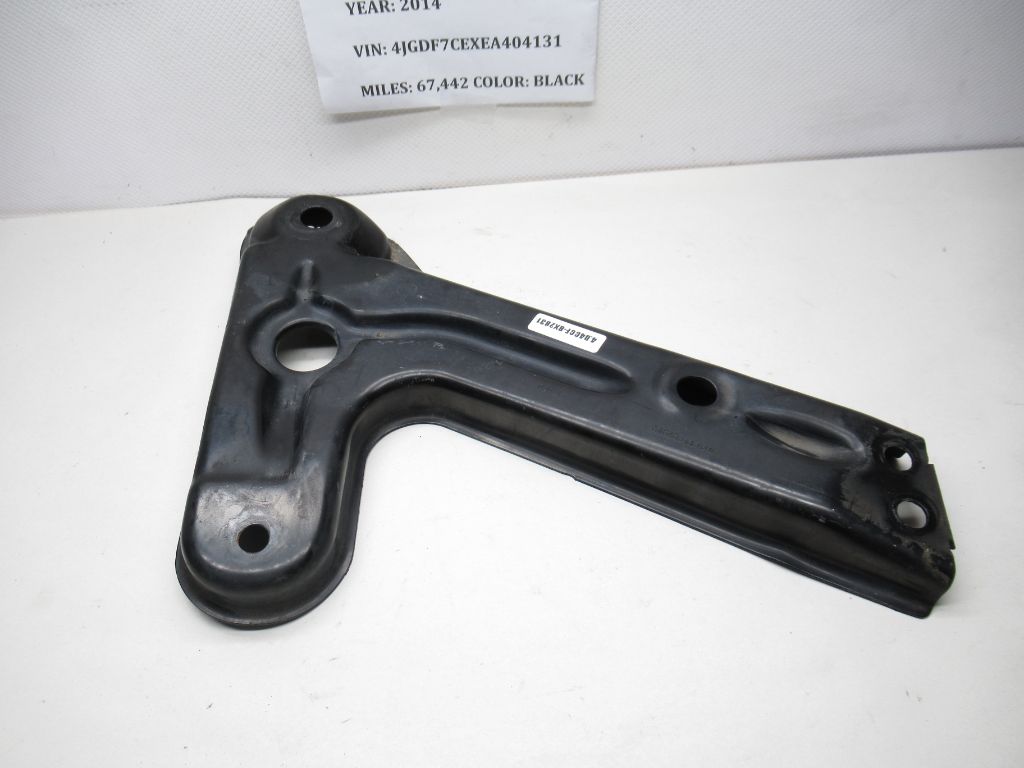 2013-2016 Mercedes Gl450 FR Subframe Crossmember Brace Bracket A1643311040 OEM