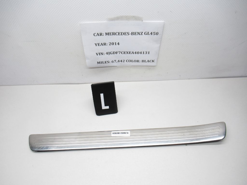 2013-2016 Mercedes GL450 Rear Left Driver Door Scuff Sill Plate A1666860736 OEM