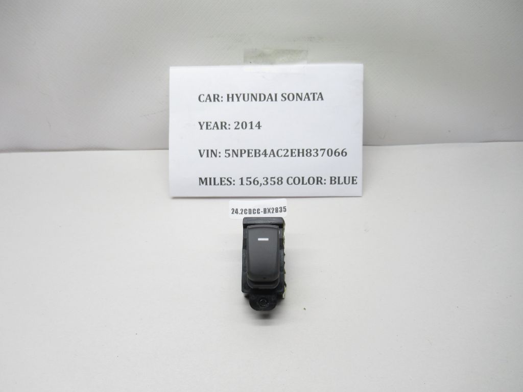 2011-2014 Hyundai Sonata Rear Right Door Window Switch M0940-3Q000 OEM