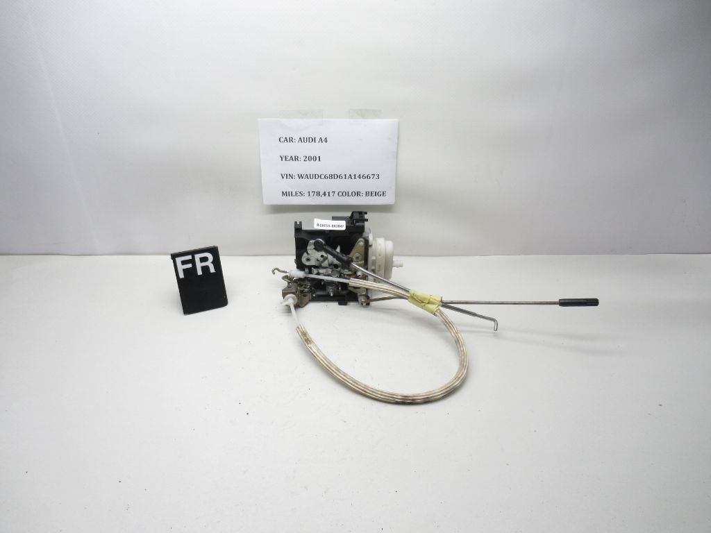 1999-2001 Audi A4 Quattro Front Right Door Lock Latch Actuator 4D1837016D OEM